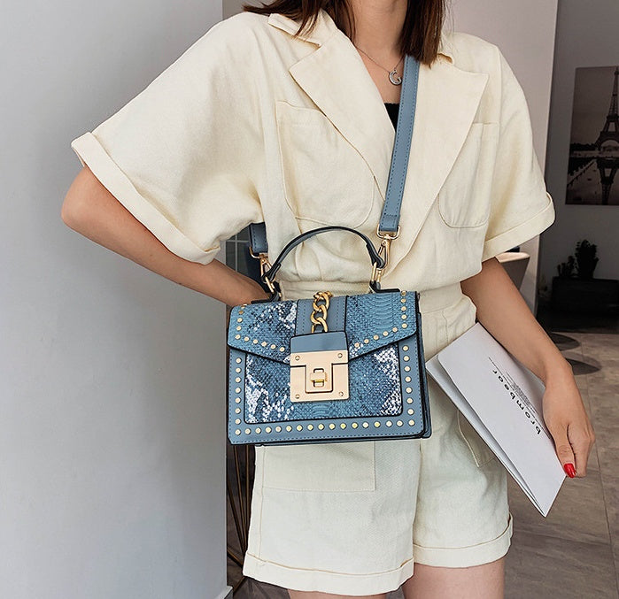 Alligator Shoulder Bags
