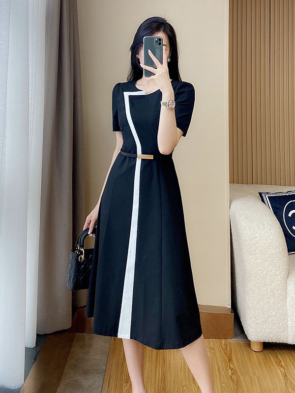 Black and White Mid-length Dress