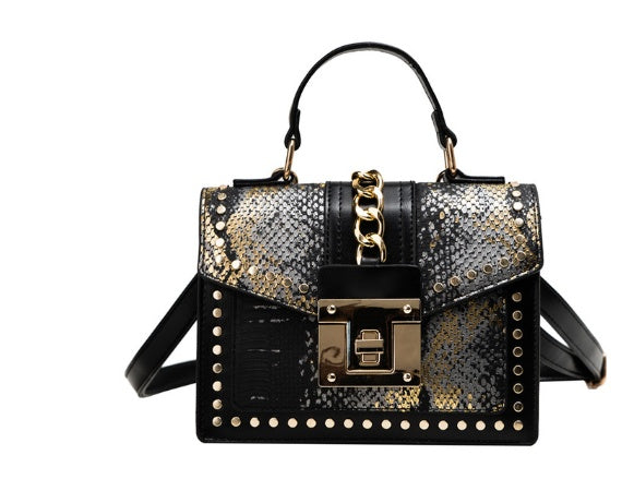 Alligator Shoulder Bags