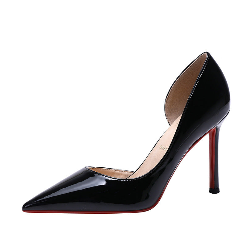 Shallow mouth pointed tip heels