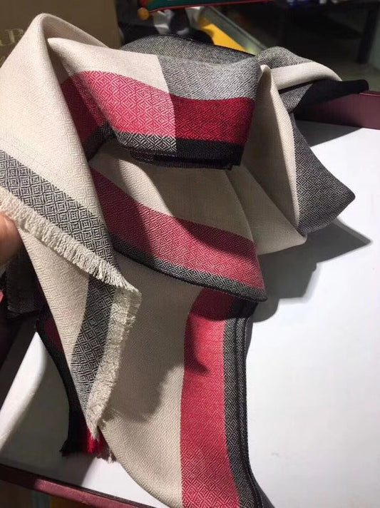 Diamond Pattern Shawl