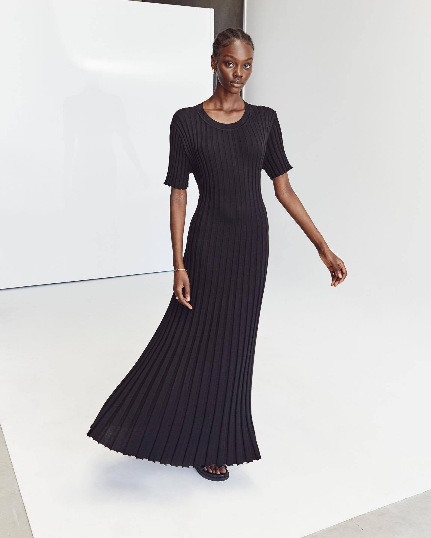 Long Knit Ribbed Dress With Round Neck