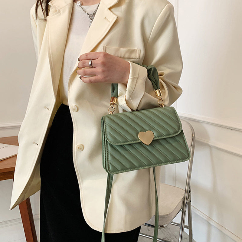 Chain Shoulder Bag