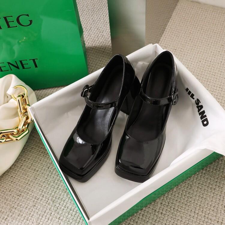Retro Leather High Heels
